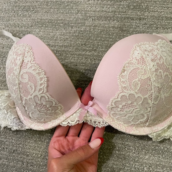 VS push-up bra - Picture 2 of 4